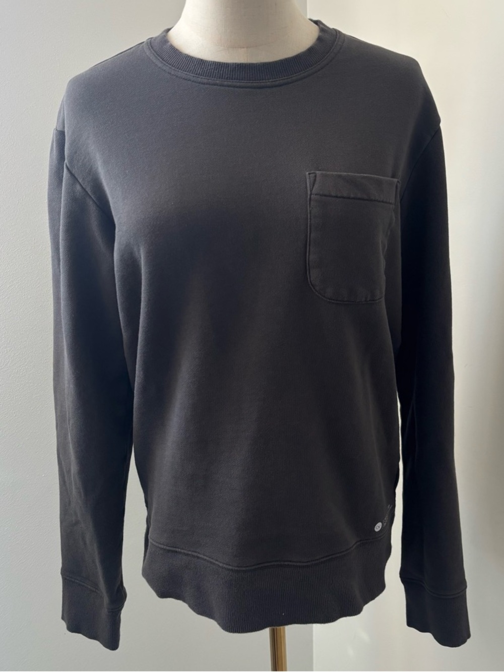 Outerknown Men's Crewneck Pocket Sweater - Charcoal Black